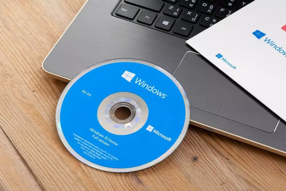 Mua bản quyền Windows 10 chính hãng ở đâu